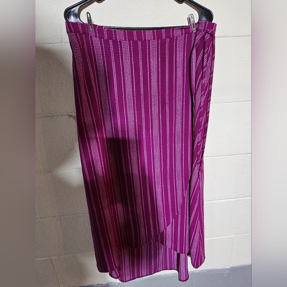 Maurices womens purple skirt, XL